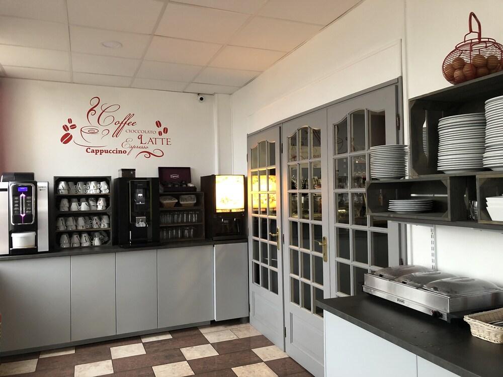 Authentic By Balladins Dijon / Marsannay-La-Cote Bagian luar foto