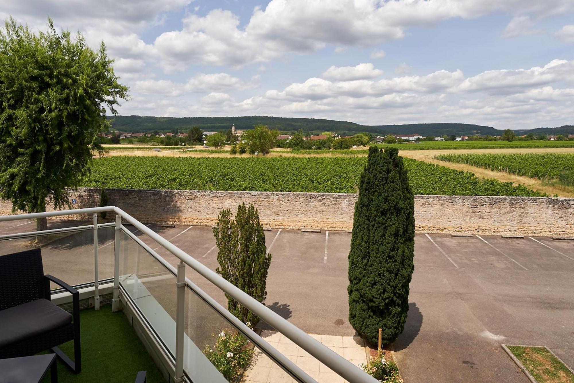 Authentic By Balladins Dijon / Marsannay-La-Cote Bagian luar foto